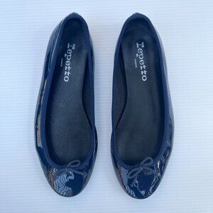 Repetto Lili Patent Leather Flats "Navy" Blue- Size 37.5 EU/Size 6 US